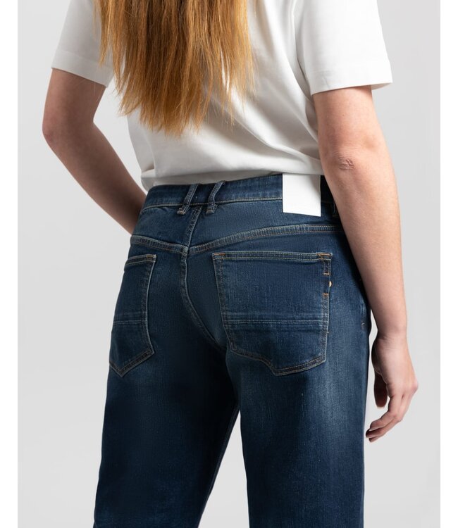 KUYICHI •• JENNA BOYFRIEND | Worn Out Blue