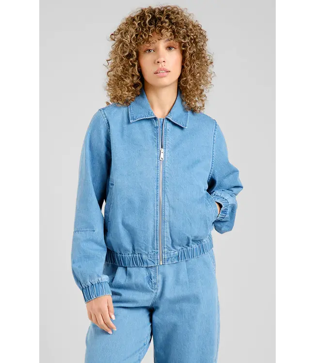 DEDICATED. •• Jacket Sunna Denim | Light Blue