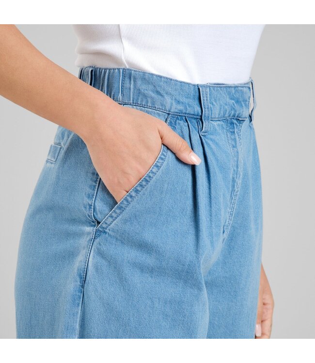 DEDICATED. •• Pants Vickleby Denim | Light Blue