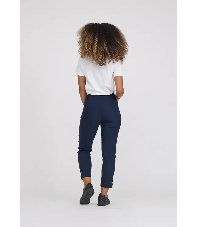 LAURIE •• Rose Regular Crop | Navy