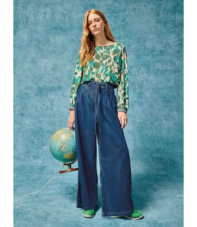 WHITE STUFF •• Sasha Jeans met wijde pijpen | mid blue