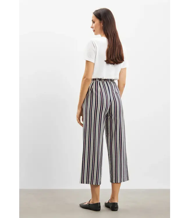 LAURIE •• Donna Loose Jersey Crop | Nautical Stripe