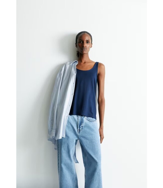 ARMEDANGELS •• ASHRAANI SOLID | TOP GEMAAKT VAN LENZING™ ECOVERO™ MIX