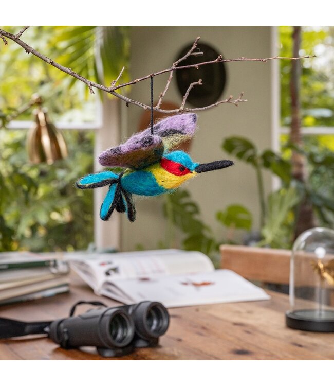 SJAAL MET VERHAAL  •• Kleurrijke kolibrie van vilt