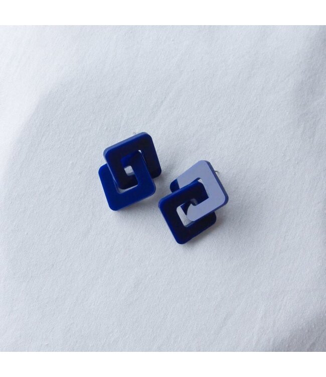 Studio NokNok •• CHARM.04