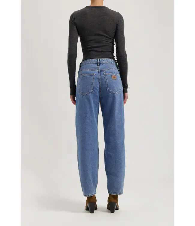 MUD Jeans •• Jeans Brooke High Barrel - Stone Vintage