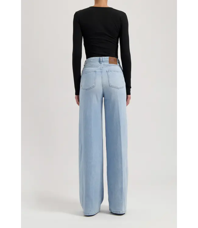 MUD Jeans •• Sara High Loose Flow - Stone Vintage