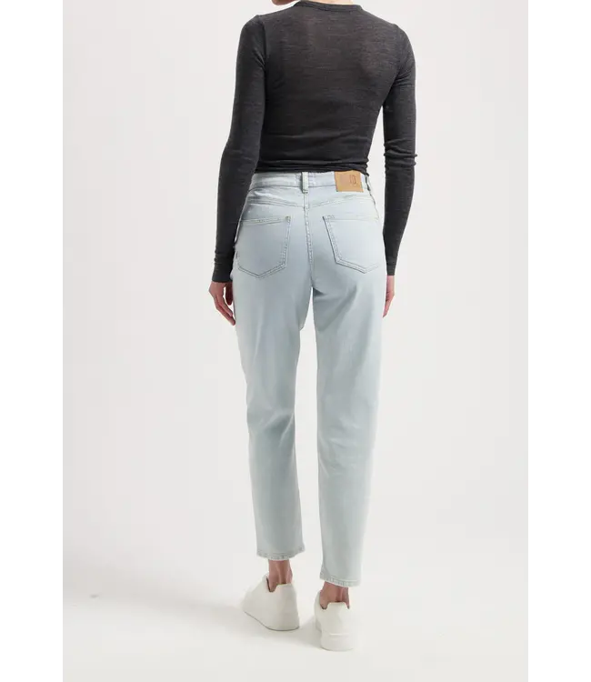 MUD Jeans •• Mams High Tapered - Light Stone