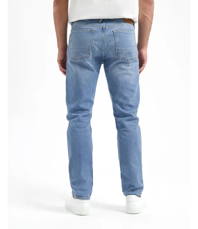 KUYICHI •• Jim Regular Slim | Midday