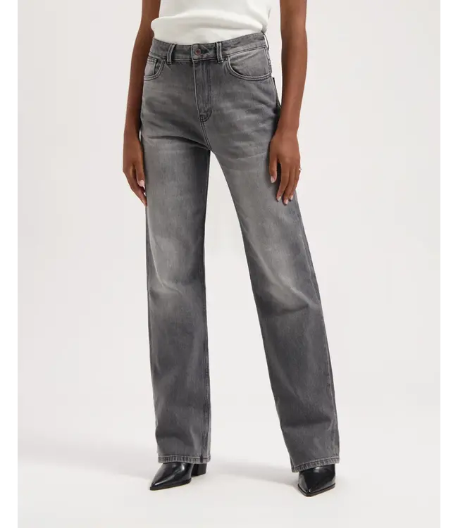 KUYICHI •• Izabella Loose Straight | Faded Grey