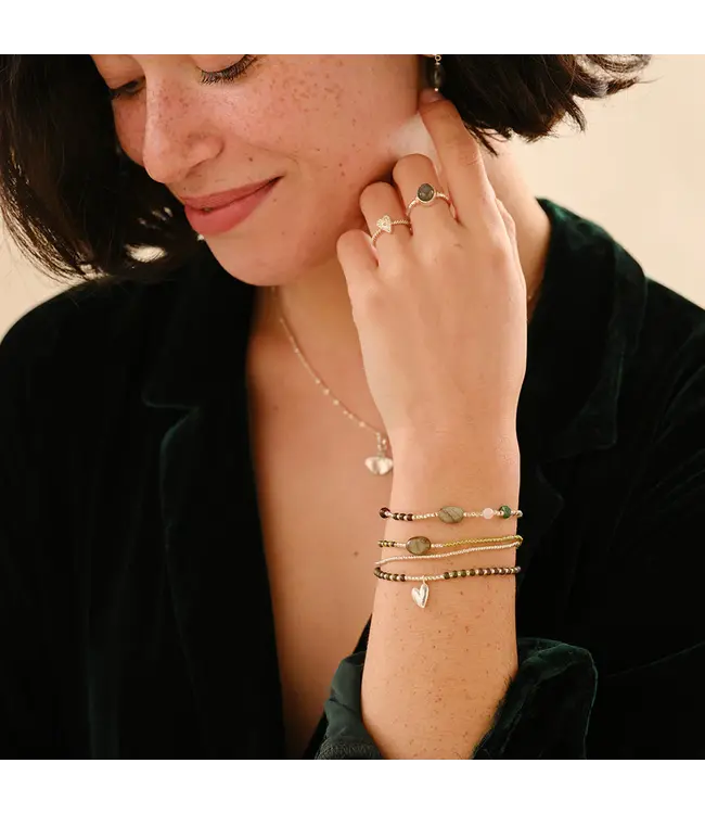 A BEAUTIFUL STORY •• Certain Labradorite Ring Silver Plated