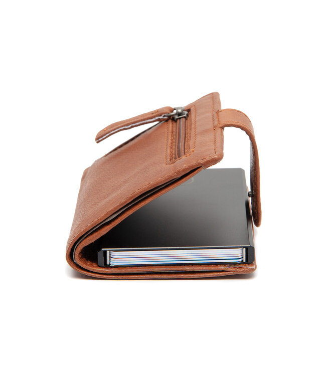 CHESTERFIELD •• Pashouder Kaunas