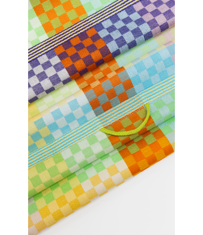 FOEKJE FLEUR •• Tea towel #58B checkered check