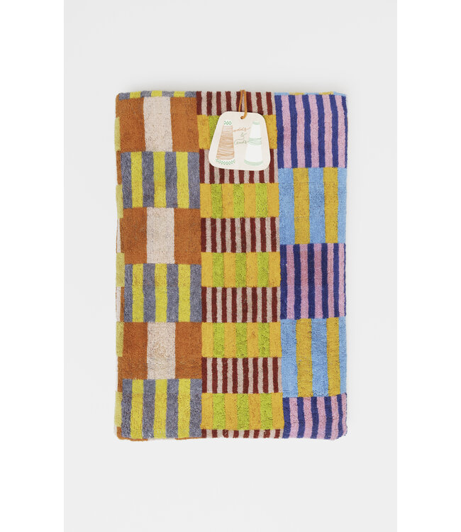FOEKJE FLEUR •• Beach towel #66 tulip quilt