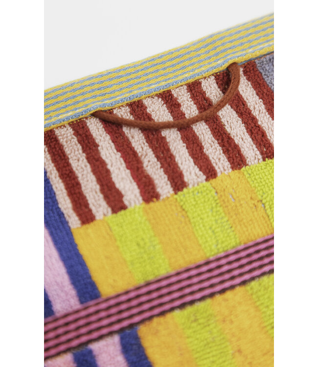 FOEKJE FLEUR •• Beach towel #66 tulip quilt