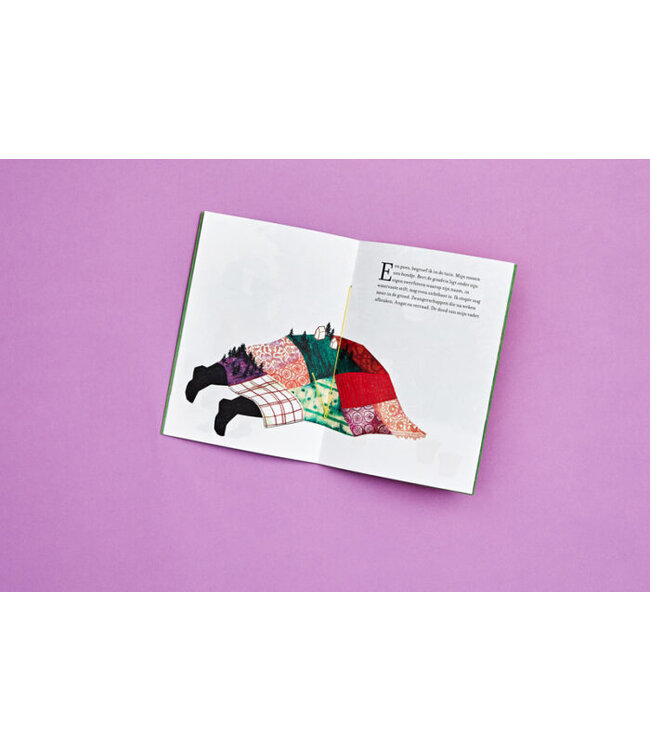 Loopvis •• Kakkerlakje | Ondersteboven tussen de petunia’s