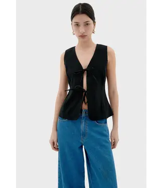 THINKING MU •• Elise Top | Black