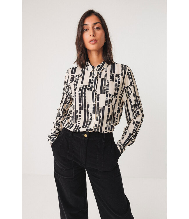 SKFK •• ASUNE SHIRT | Small Brush