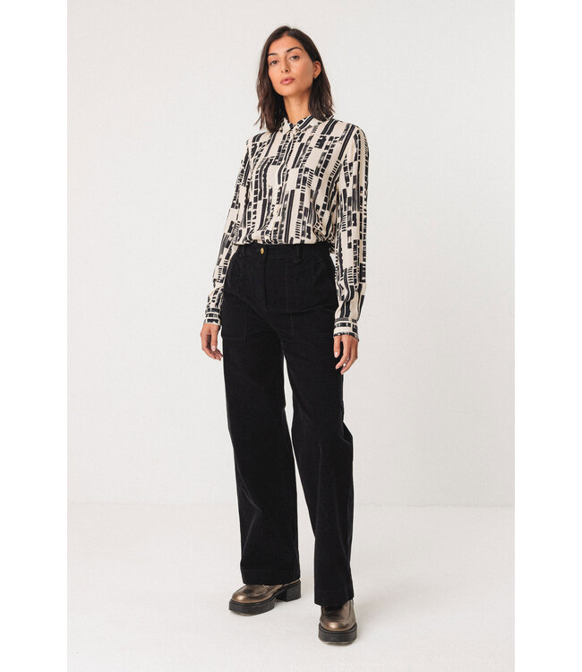 SKFK •• ASUNE SHIRT | Small Brush