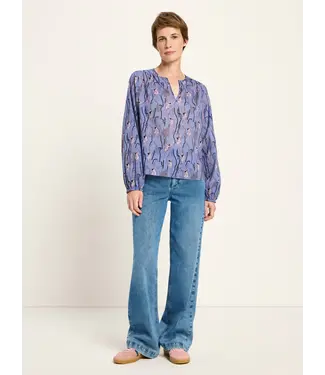 LANIUS •• Blouse With ruffle | Monkey allover blue