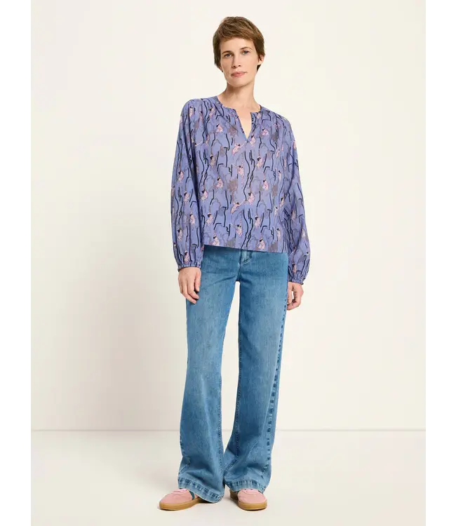 LANIUS •• Blouse With ruffle | Monkey allover blue