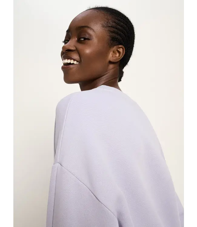 LANIUS •• Statement Sweatshirt | Lupine