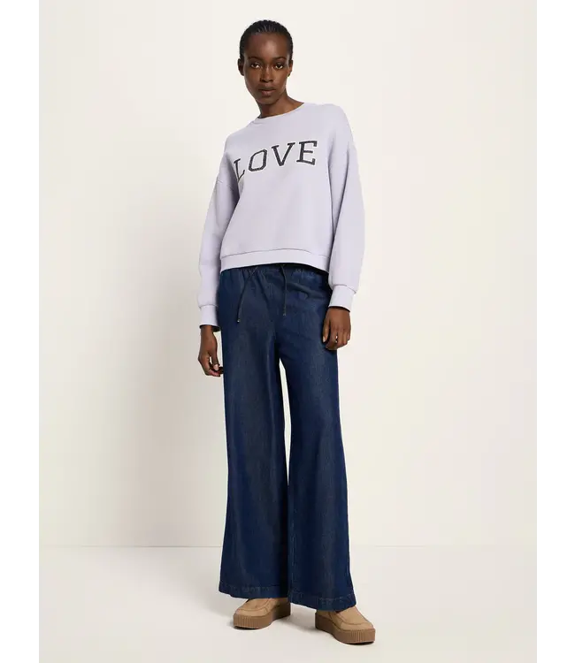 LANIUS •• Statement Sweatshirt | Lupine