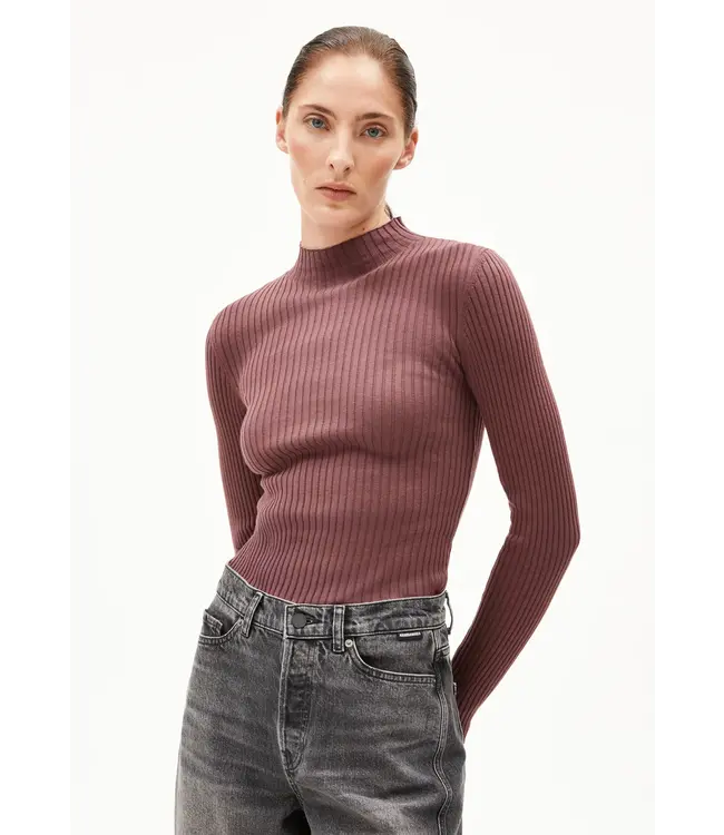 ARMEDANGELS •• ALAANIA knit sweater | Dark berry