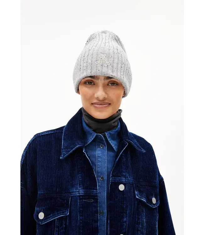 ARMEDANGELS •• TAALEEN TWEED | Oatmilk - Black