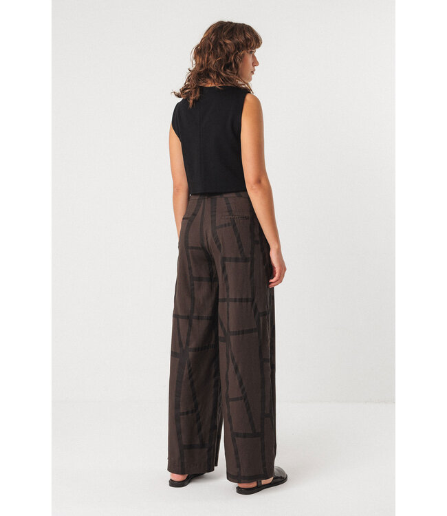 SKFK •• BARRIA SHIRT | Black