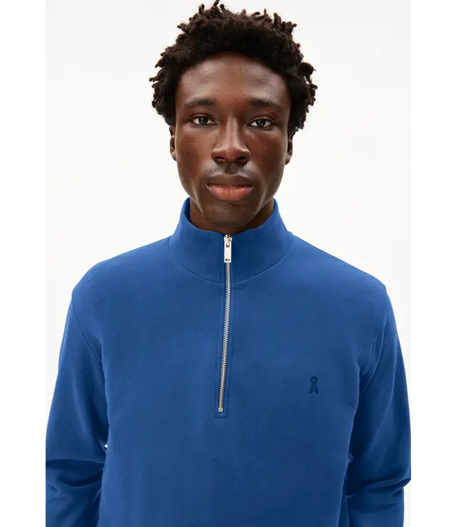 ARMEDANGELS •• WAARLO FLEECE SWEATSHIRT | Dark Morning