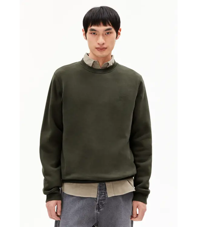 ARMEDANGELS •• BAARO FLEECE SWEATSHIRT | Forest Pine