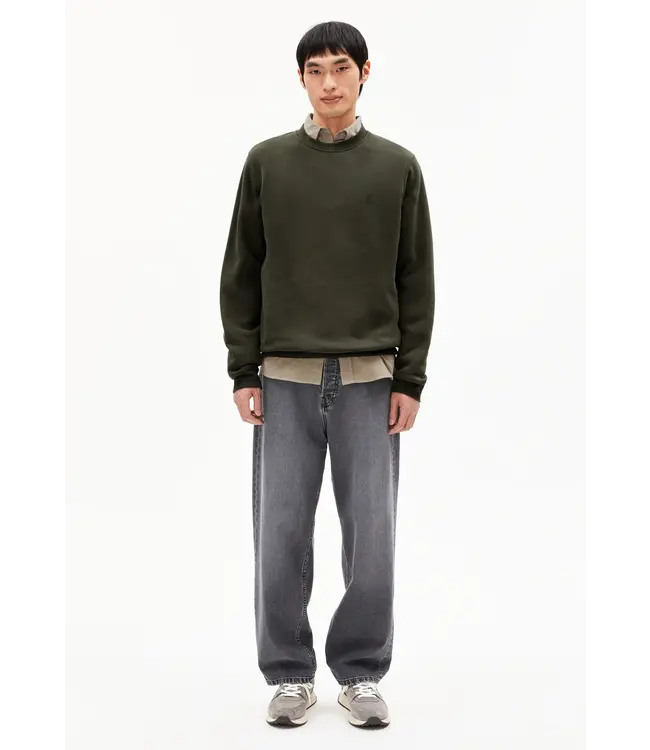 ARMEDANGELS •• BAARO FLEECE SWEATSHIRT | Forest Pine