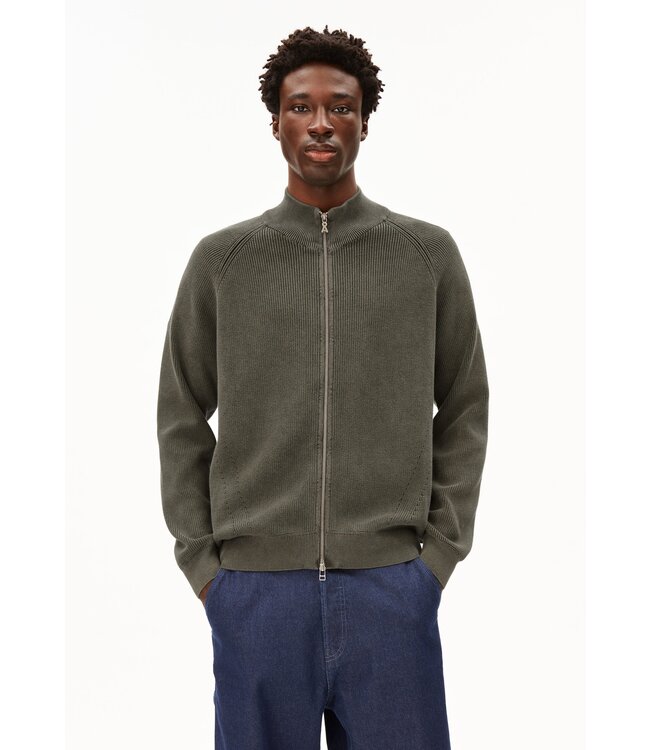 ARMEDANGELS •• AARTYOM GMT-DYE | Forest Pine