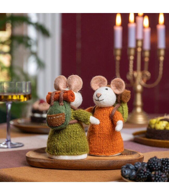 SJAAL MET VERHAAL  •• Decoratie muis | Wandelaar