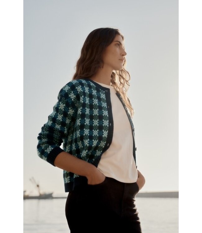 SEASALT CORNWALL •• Vest Kensa | Circlet Maritime Emulsion