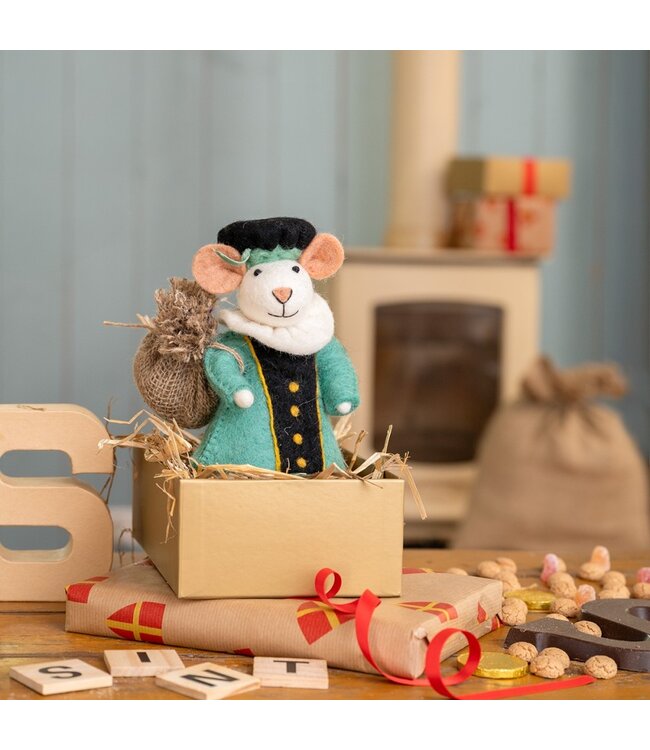 SJAAL MET VERHAAL  •• Decoratie muis |  Pietermuis met zak