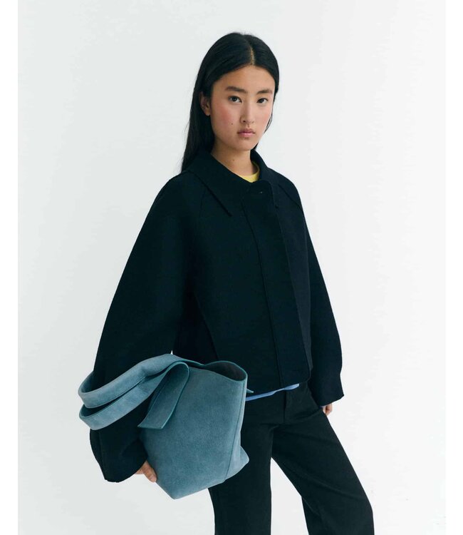 THINKING MU •• Daria Jacket| Black