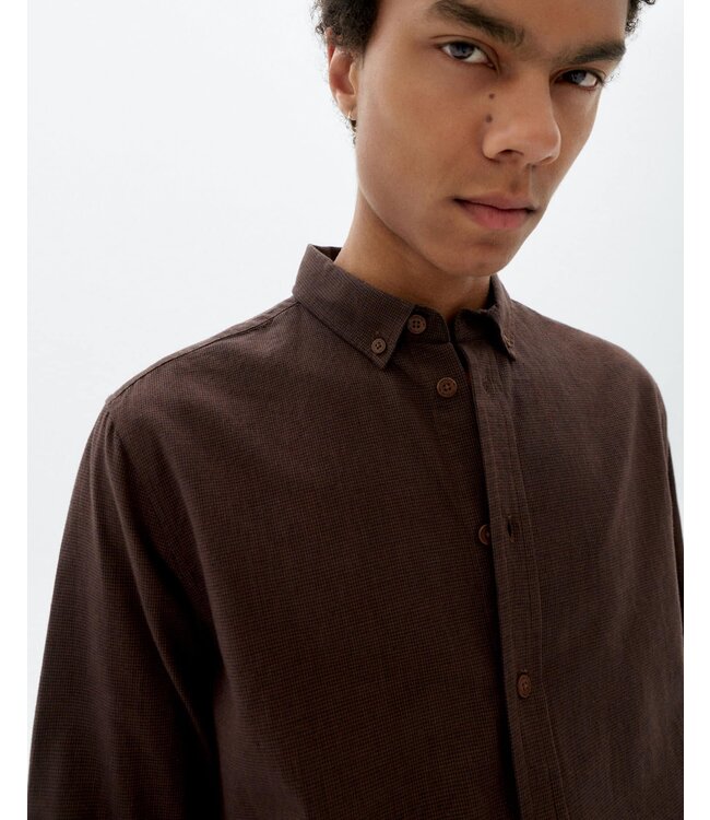 THINKING MU •• Microchecks Ant Shirt | Brown