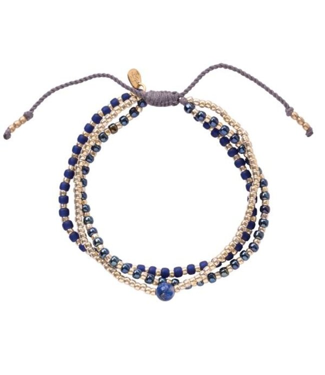 A BEAUTIFUL STORY •• Soothing Lapis Lazuli Armband Gold Colored