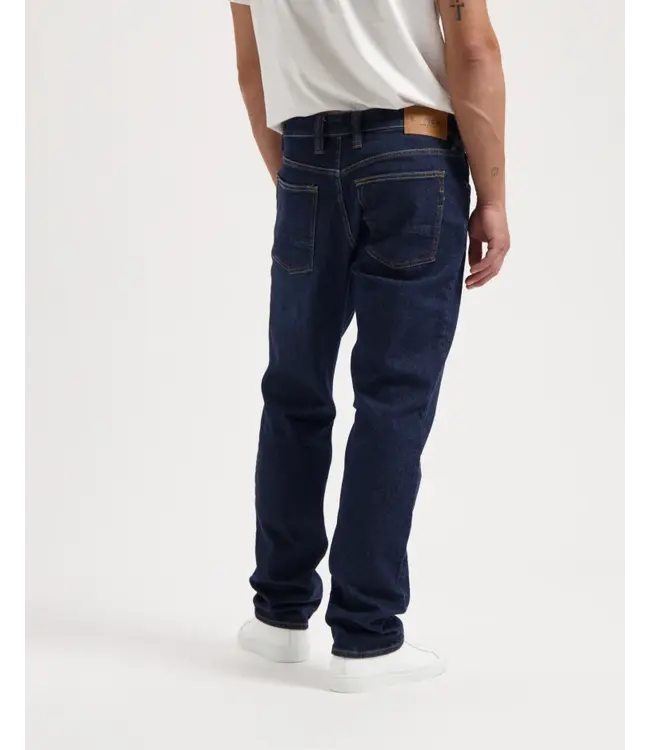 KUYICHI •• Scott Regular | Basic Blue