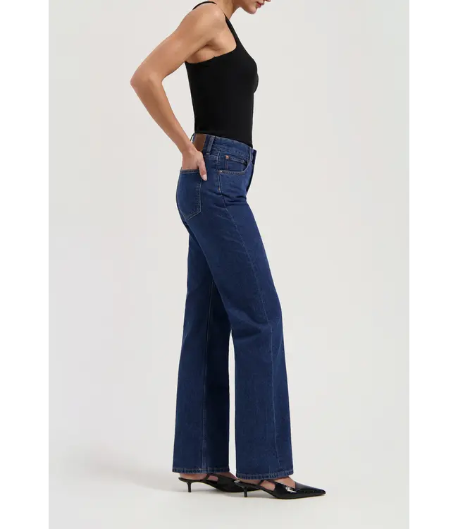 MUD Jeans •• Jamie Mid Loose | Stone Indigo