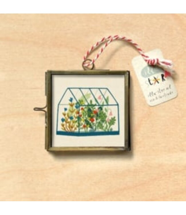 Illu-ster •• Glass frame | 65 x 65