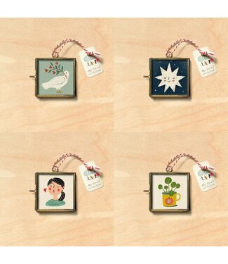 Illu-ster •• Glass frame | 50 x 50