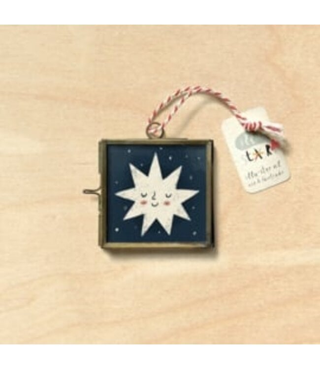 Illu-ster •• Glass frame | 50 x 50