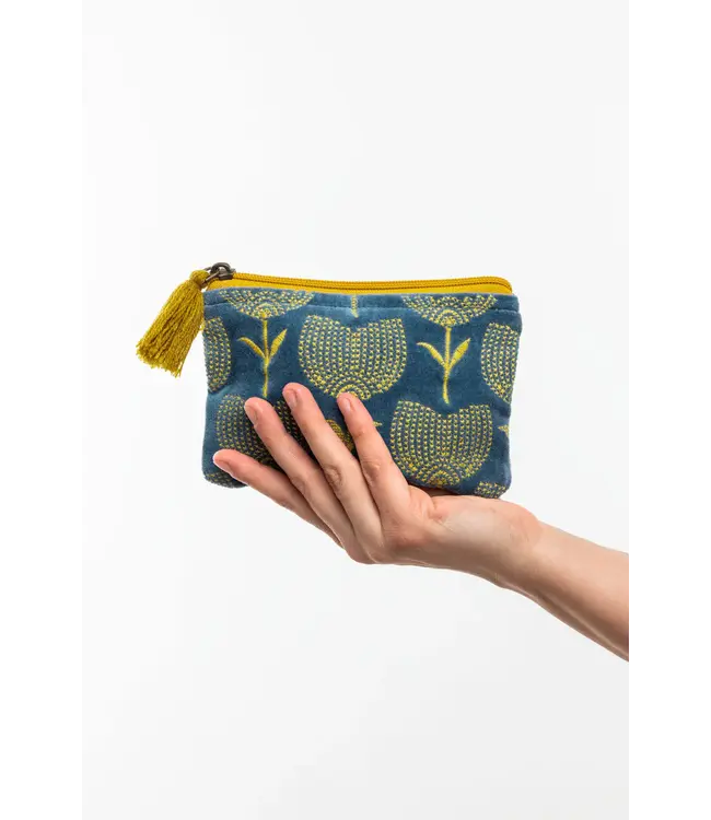 Tranquillo •• Velvet Bag