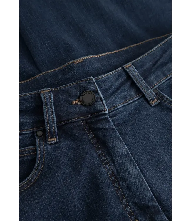 LAURIE •• Carol Loose | Medium Length | Dark Blue Denim