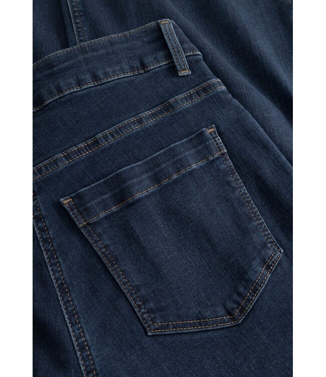 LAURIE •• Carol Loose | Medium Length | Dark Blue Denim