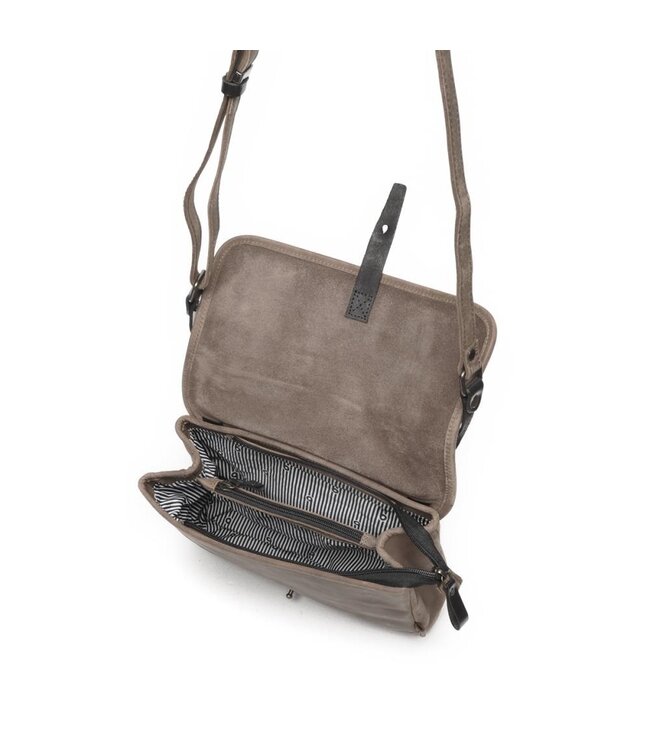 Berba •• Flap Bag | Truffle