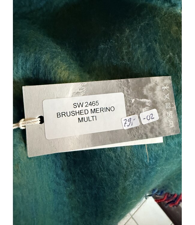 INTI Knitwear •• Brusched merino  Shawl large | Multi  -02